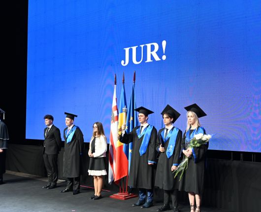 The doctor's and pharmacist's oath